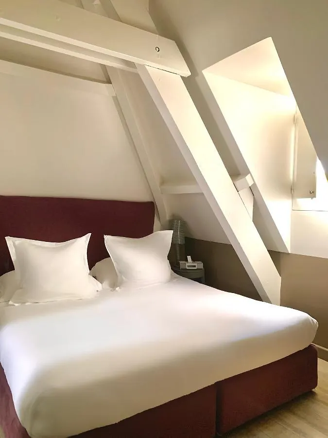 White 1921 Hotel Saint-Tropez France