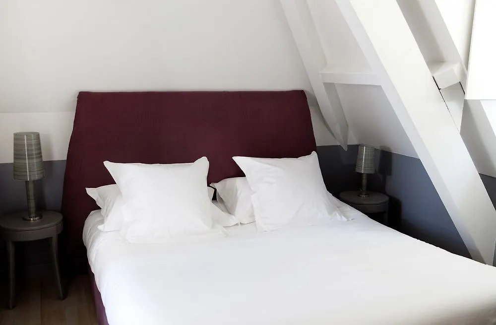White 1921 Hotel Saint-Tropez France